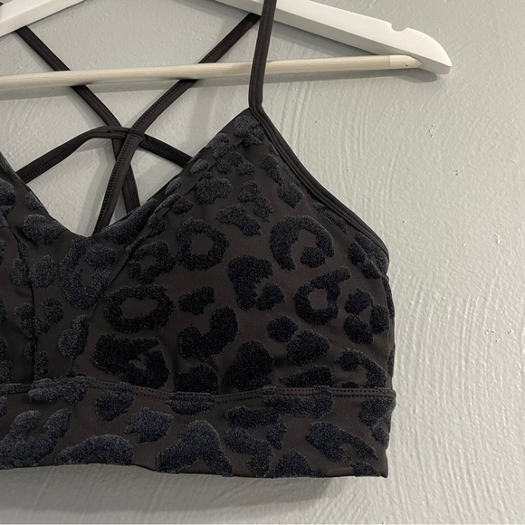 Vitality Balance Athletica animal Kingdom Lux Panther Velvet Legging 2 piece set - Picture 13 of 15